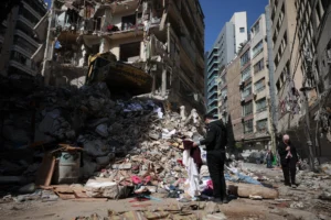 Ataques de Israel no Líbano: Nova ofensiva ameaça trégua