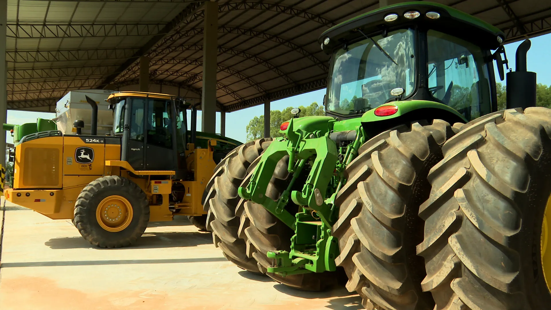 Máquina agrícola movida a biocombustível, Agrishow 2026