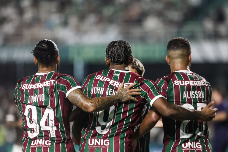 Zubeldía, Fluminense, poupar titulares, estratégia, gestão de elenco