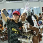 Erika Januza internada com infecção renal, atriz brasileira