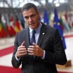 Pedro Sánchez, primeiro-ministro da Espanha, em Bruxelas, discutindo o Acordo UE Israel