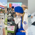 Grupo de estudantes brasileiros de medicina no Paraguai, oferecendo assessoria para ingresso na faculdade e compartilhando suas experiências.