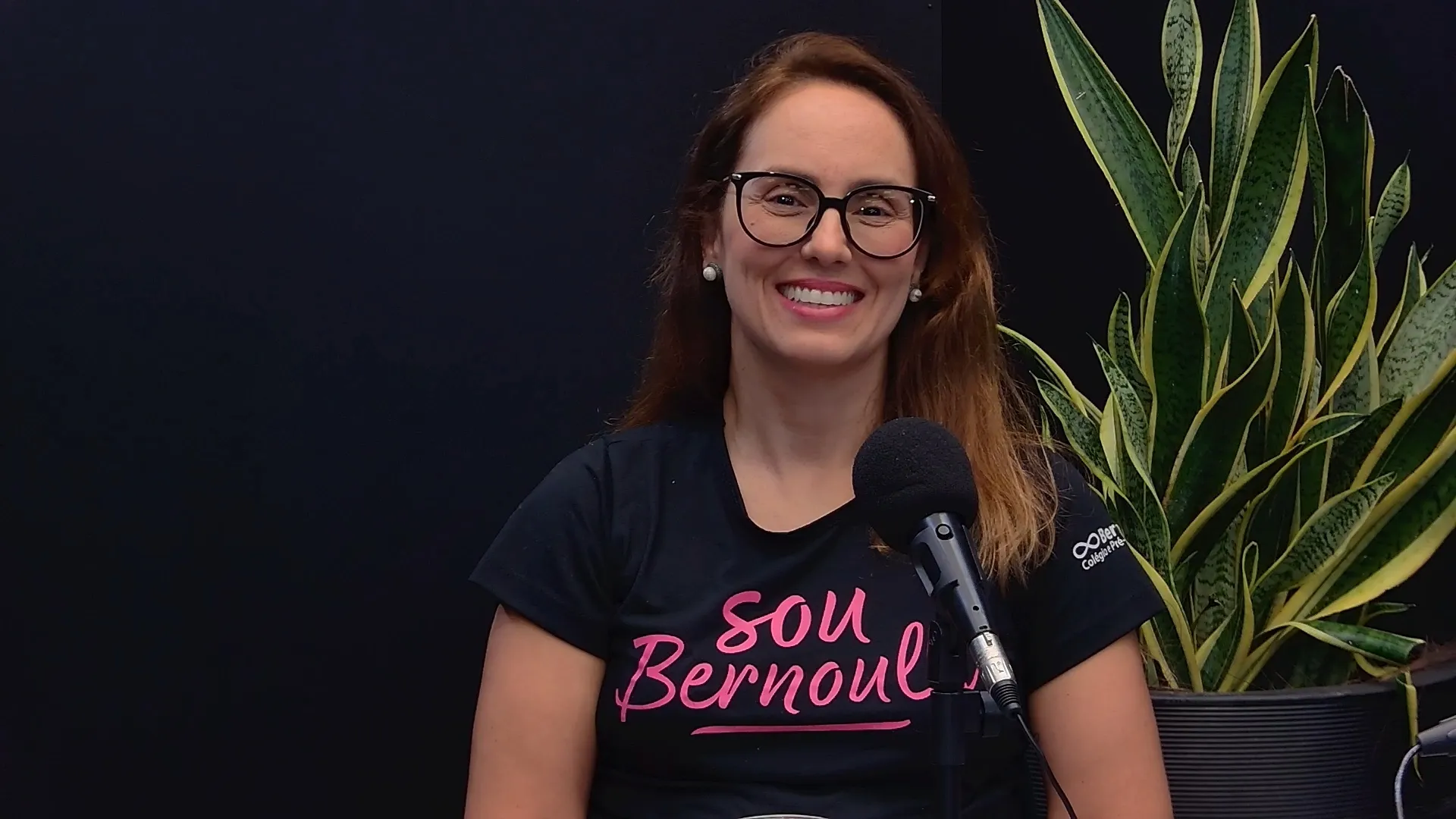 Estudantes e educadores explorando a Inteligência Artificial nas escolas