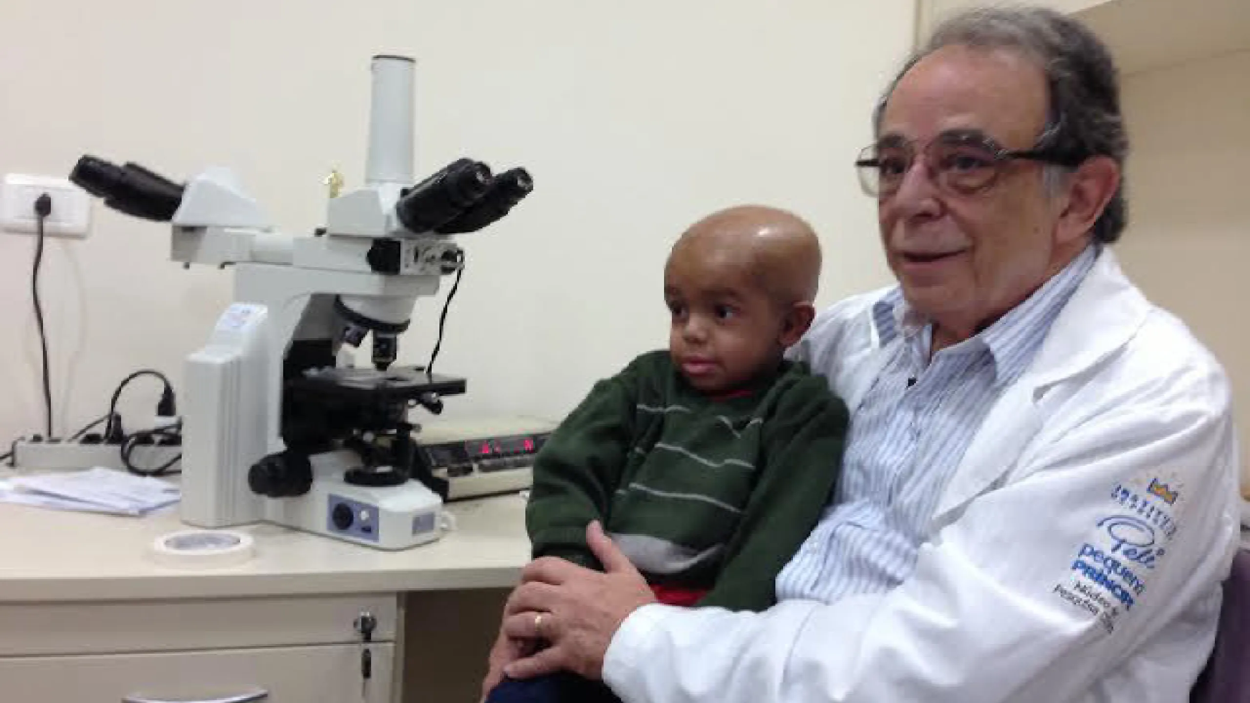 Eurípides Ferreira, médico, paciente, bateria, humanidade, transplante de medula