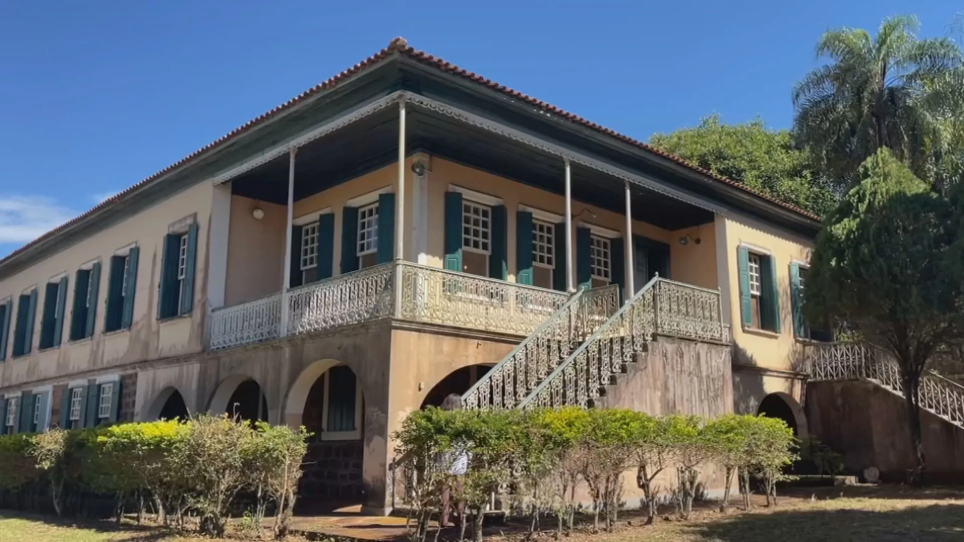 Fazenda Dom Pedro II Tietê, casarão histórico em Tietê, arquitetura colonial brasileira, fazenda da serra