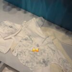 Roupinhas de grife do filho de Endrick, Gabriely Miranda, enxoval de luxo, bebê de Endrick, roupas de bebê caras.