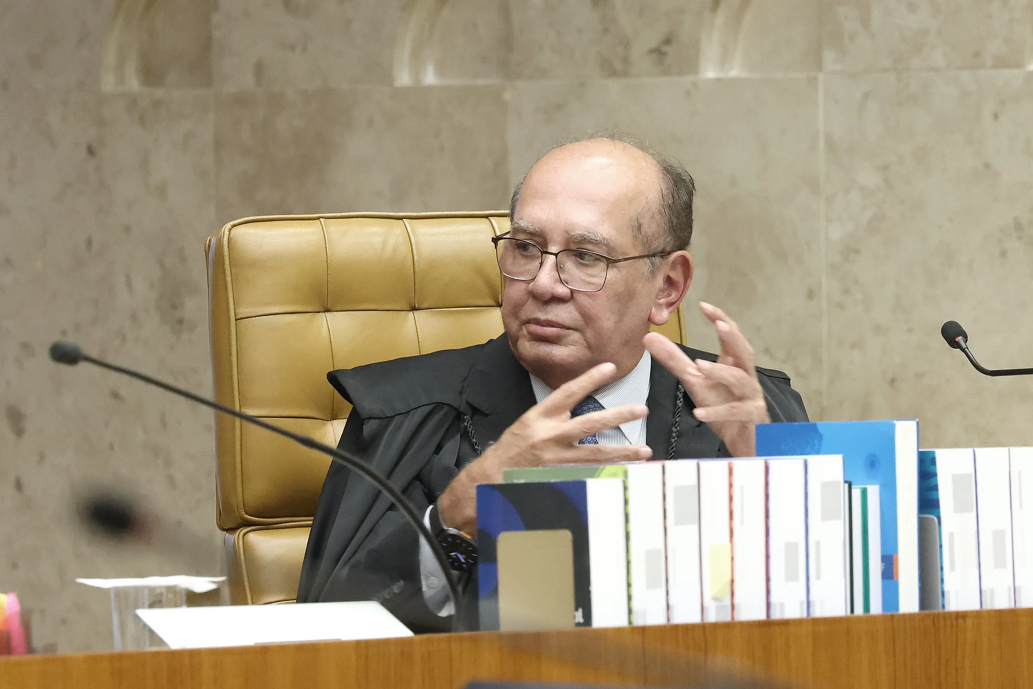 Ministro Gilmar Mendes questiona legalidade do indiciamento de ministros do STF pela CPI