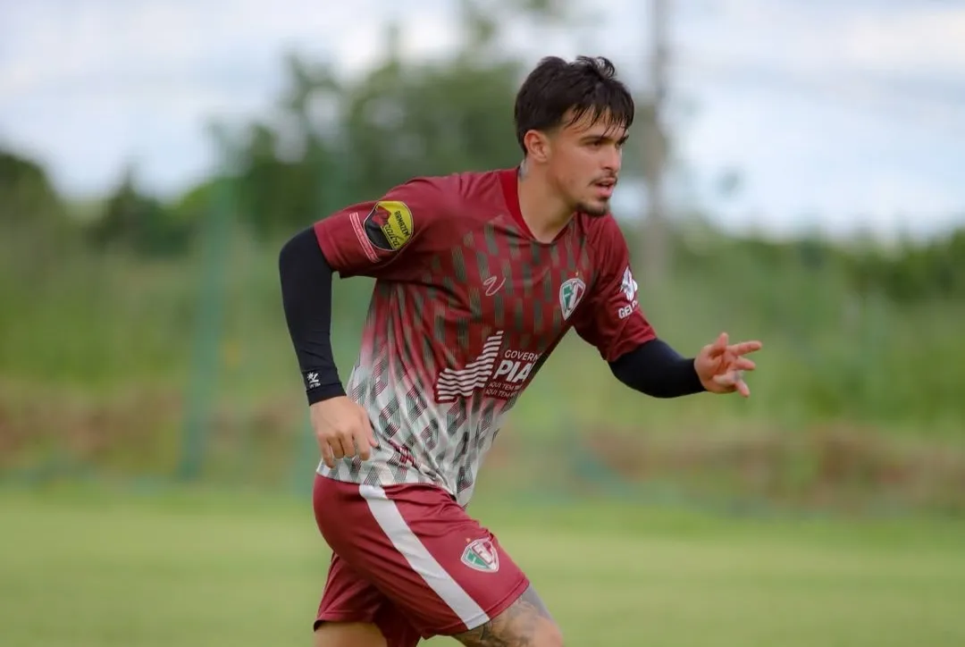 Guilherme Carrijo, volante, Fluminense-PI, Boa Esporte, Campeonato Mineiro Módulo II