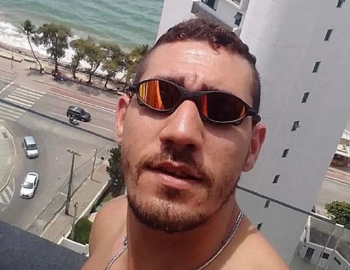 Local onde homem foi morto a facadas em Marília