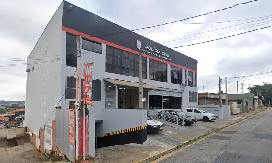 Homem preso em Várzea Paulista após atirar em motoboy, polícia, armas