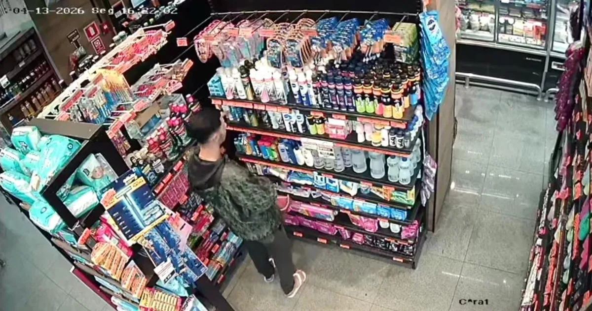 Homem preso por furto em mercado Petrópolis com produtos roubados