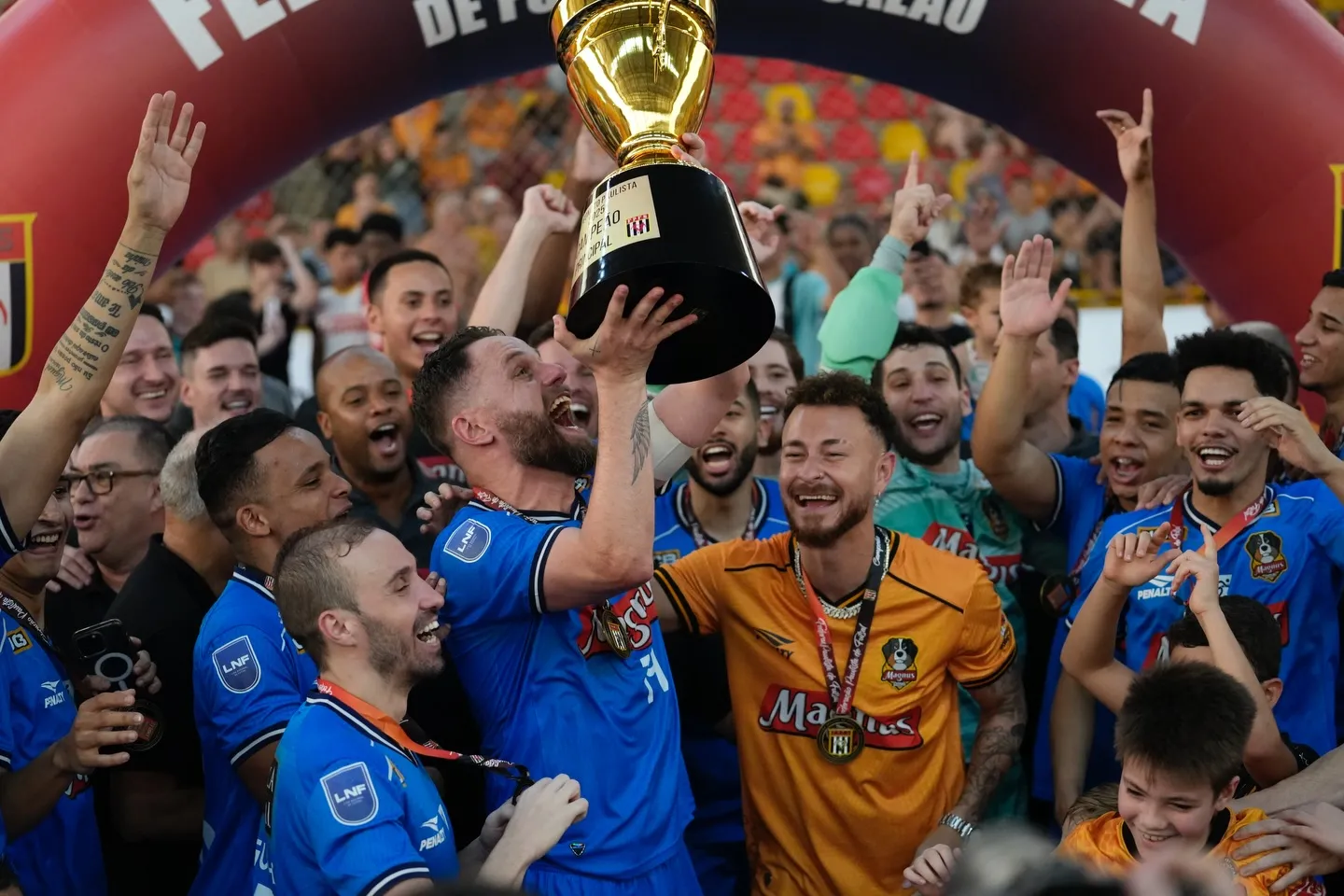 Time Impacto Futsal jogando Paulistão