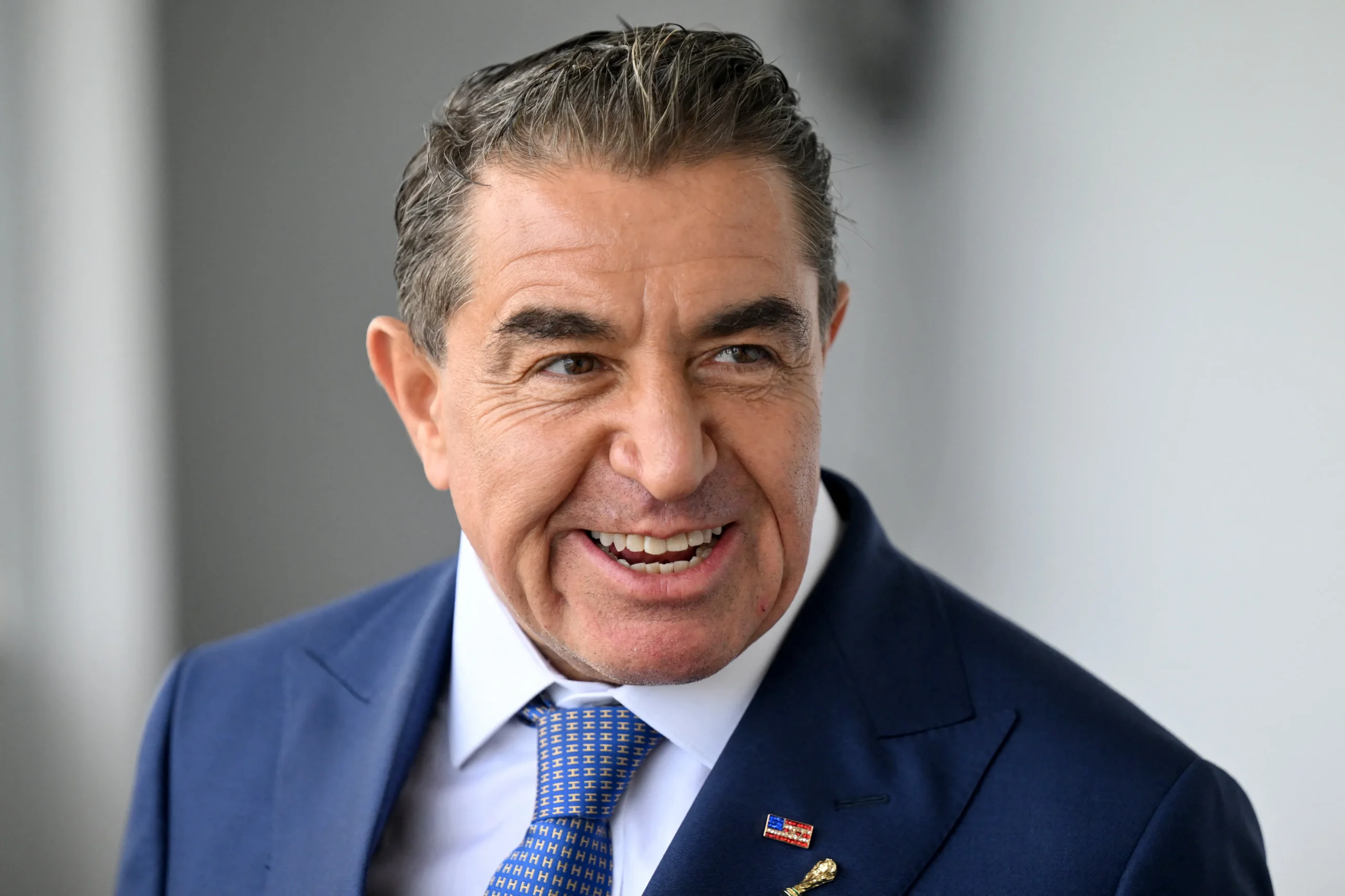 Janja da Silva reagindo a comentários misóginos sobre mulheres brasileiras