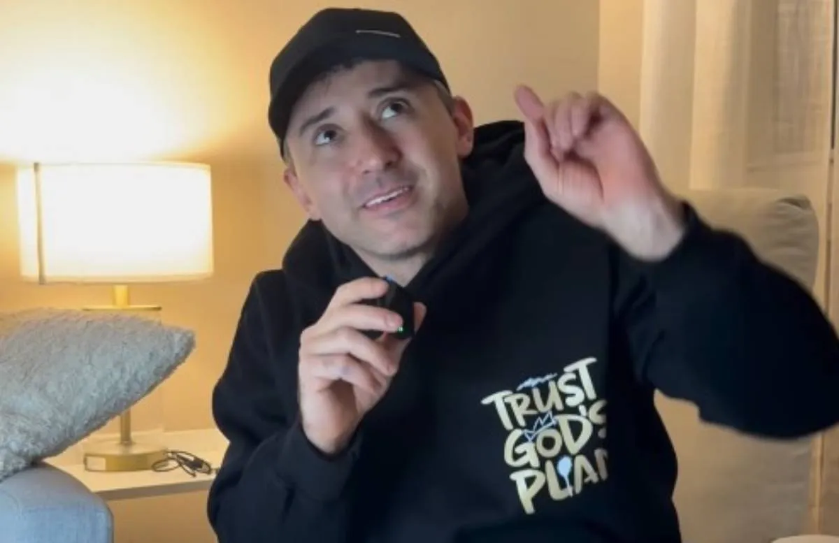 Junior Pena após ser solto do ICE nos EUA