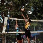 Vôlei de praia no Acre, competição adulta e master, atletas jogando na areia.