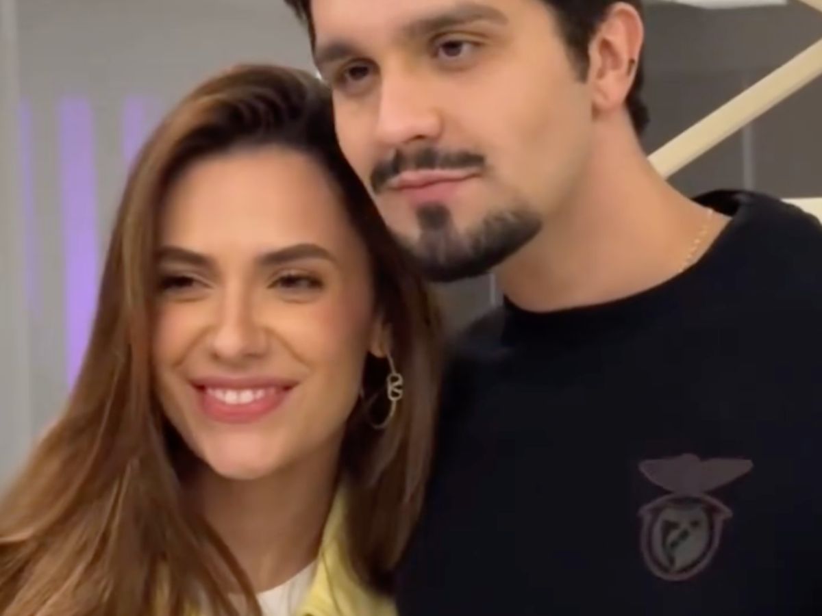 Jade Magalhães e Luan Santana na festa surpresa de aniversário