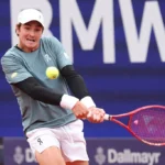 Tenista João Fonseca jogando no ATP 500 de Munique
