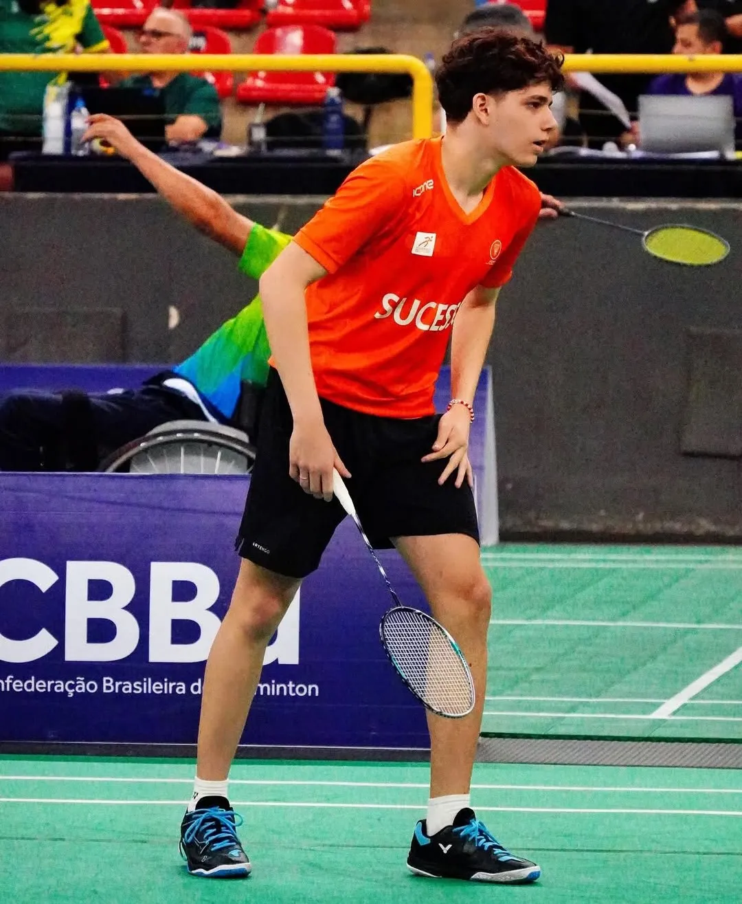 Fhelipe Teixeira e Marcos de Almeida em quadra de badminton nos Jogos Sul-Americanos da Juventude 2026 no Panamá