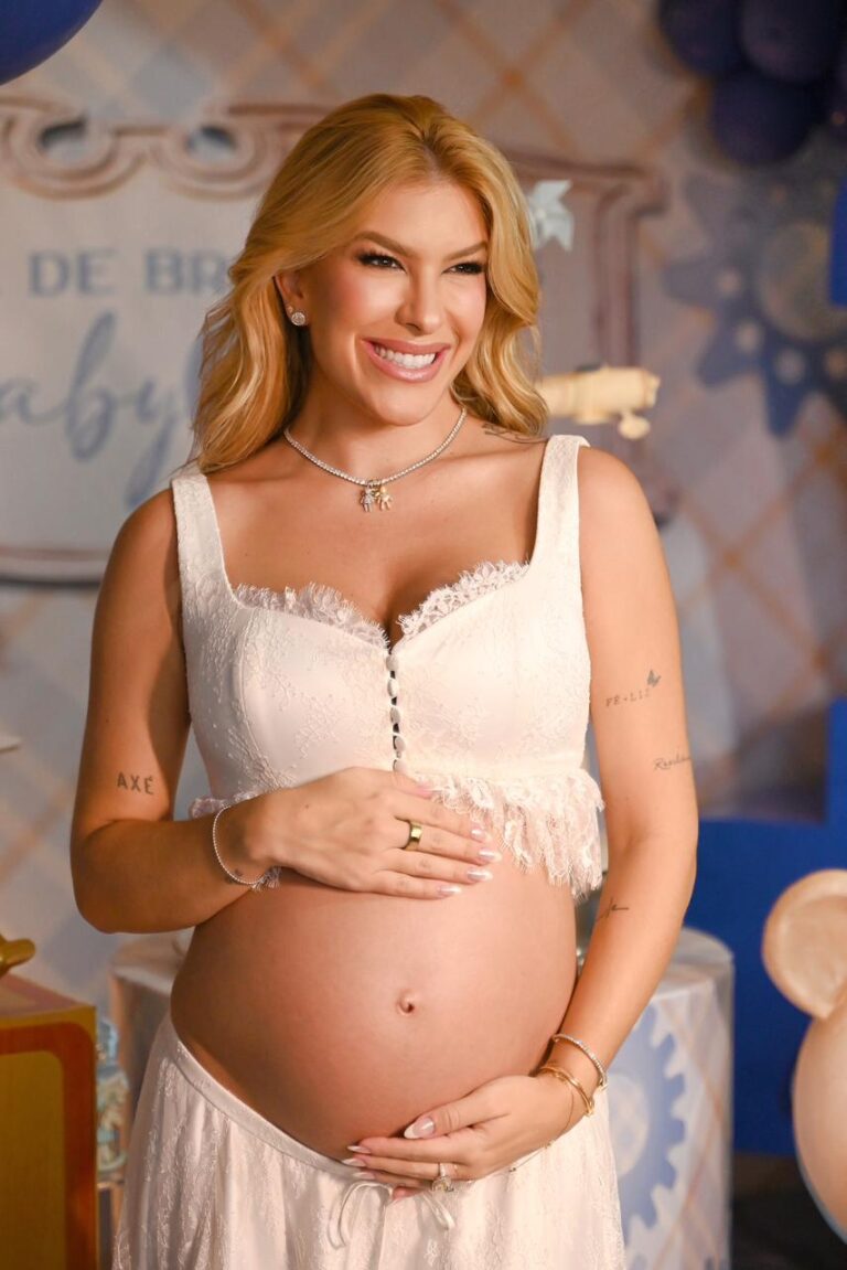 Lore Improta grávida, reta final, cansaço, barriga de gestante