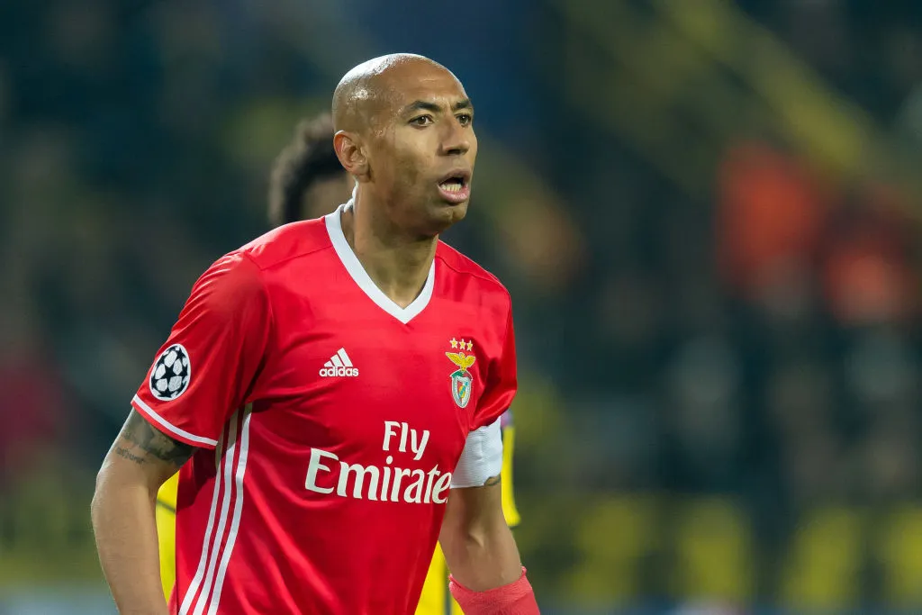 Luisão criticando a punição de Prestianni pela UEFA
