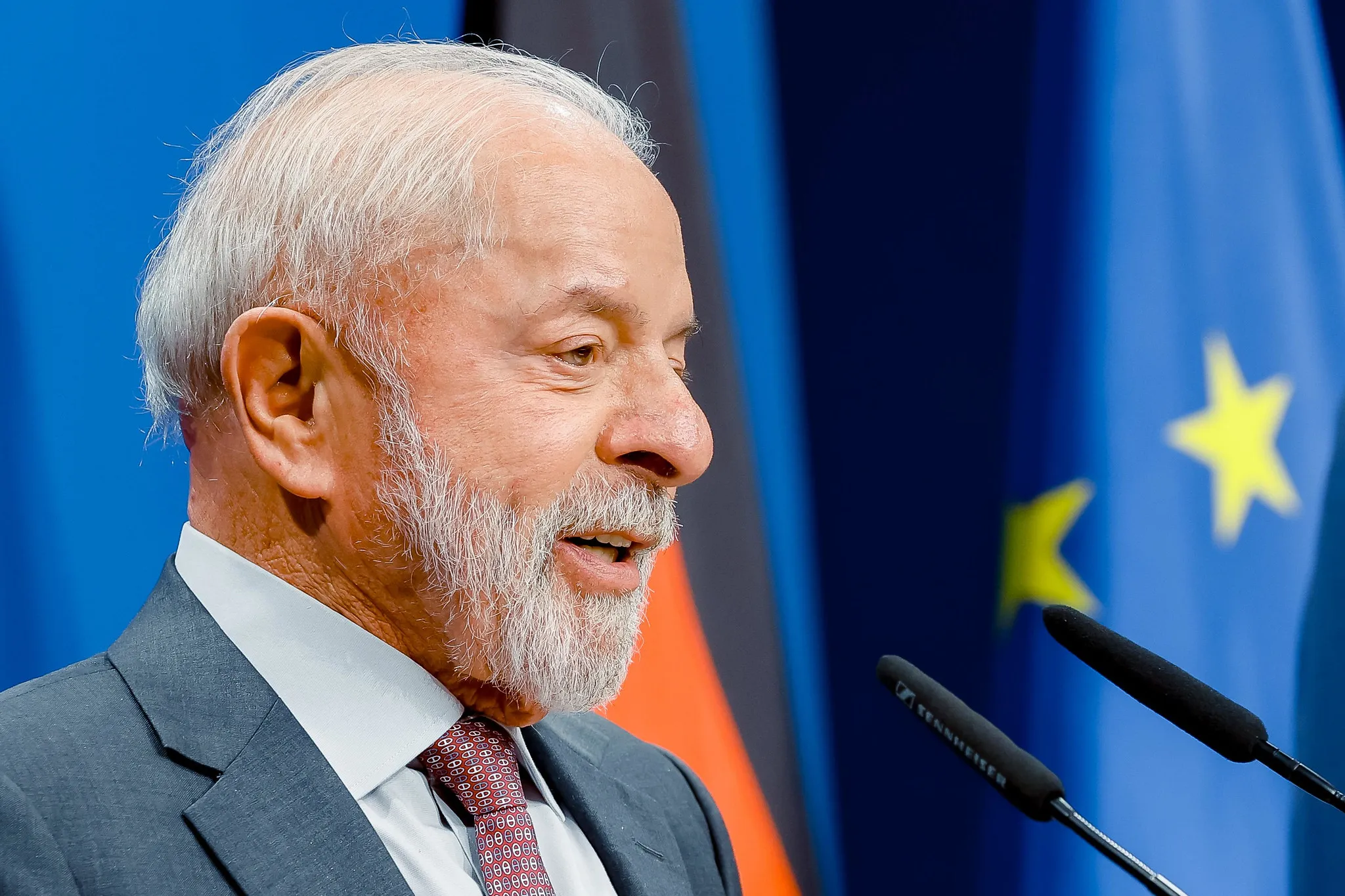 Presidente Lula em Brasília após alta médica