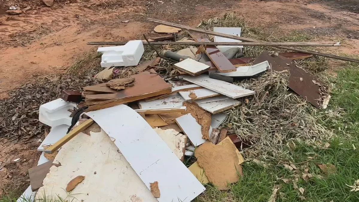 Terreno sujo em Marília, morador denunciando, nova lei de multas