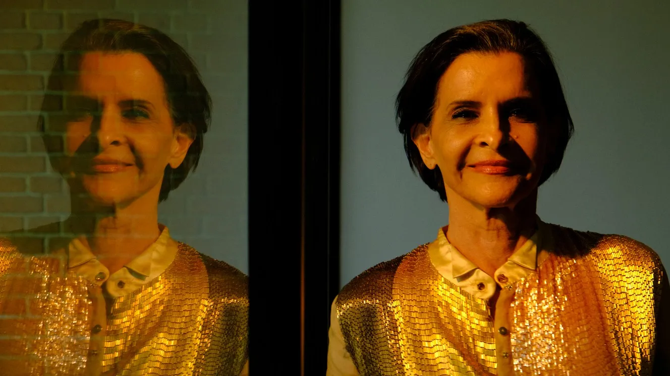 Cantora Marina Lima sorrindo durante entrevista no g1 Ouviu