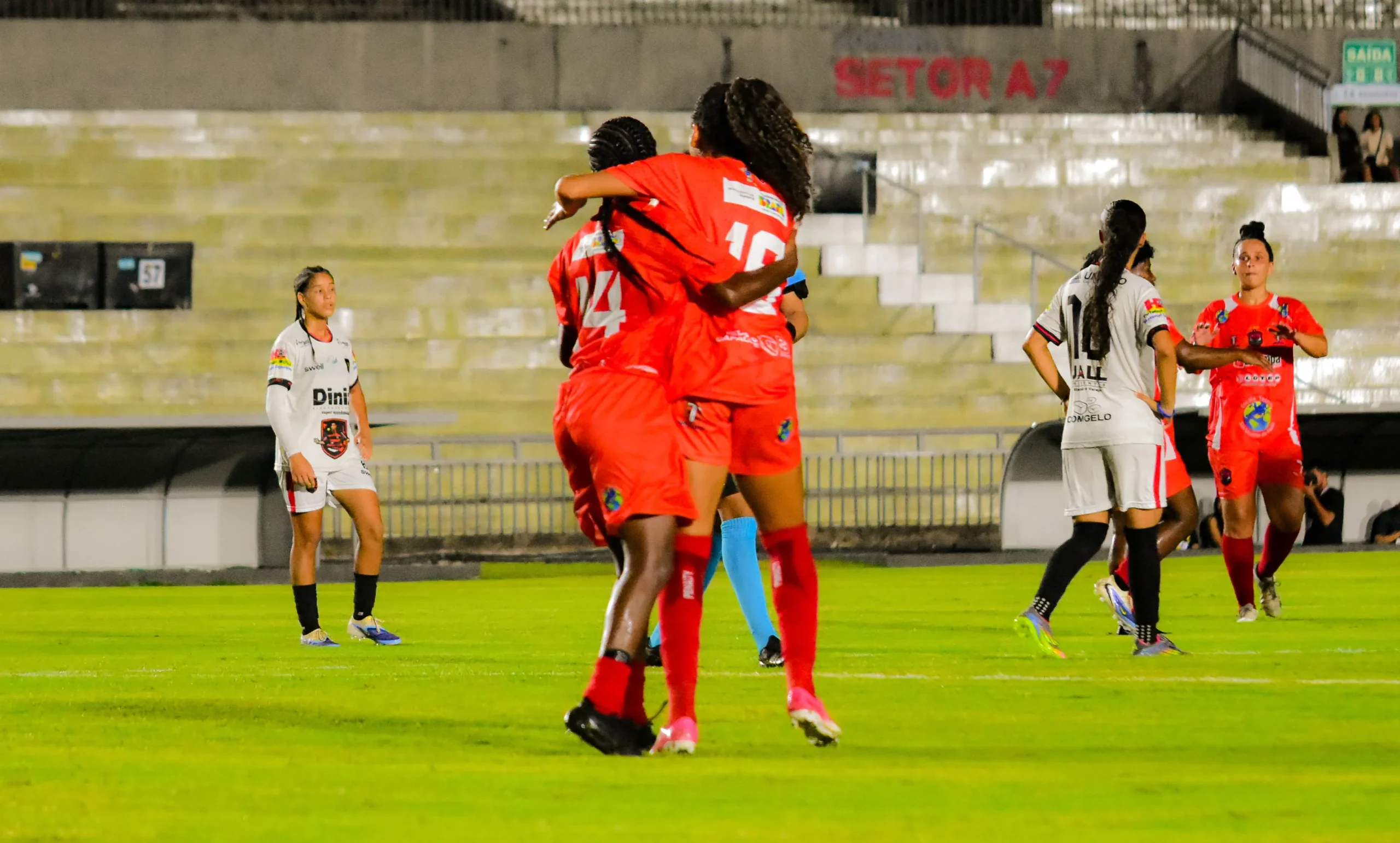 Mixto-PB Feminino em campo, comemoração, Série A3, futebol feminino