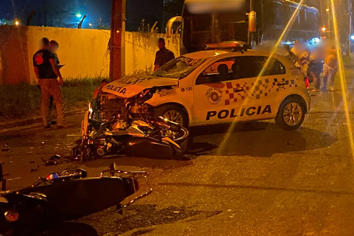 Acidente de moto envolvendo fuga e viatura policial em Teodoro Sampaio
