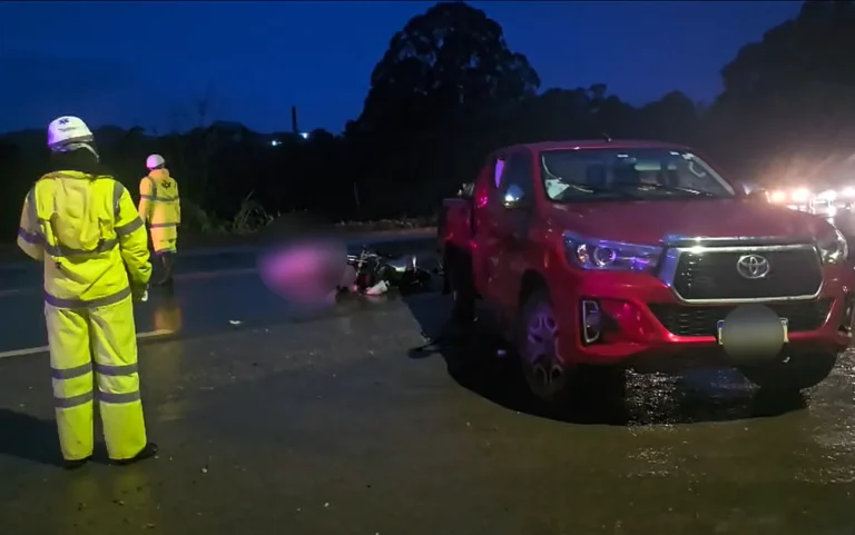 Acidente de moto fatal BR-459 Caldas MG, colisão caminhonete, PRF investigação