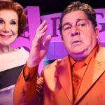 Stepan Nercessian sorrindo com moradores do Retiro dos Artistas