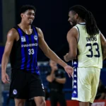 Jogadores do Pinheiros e Rio Claro em ação durante jogo do NBB