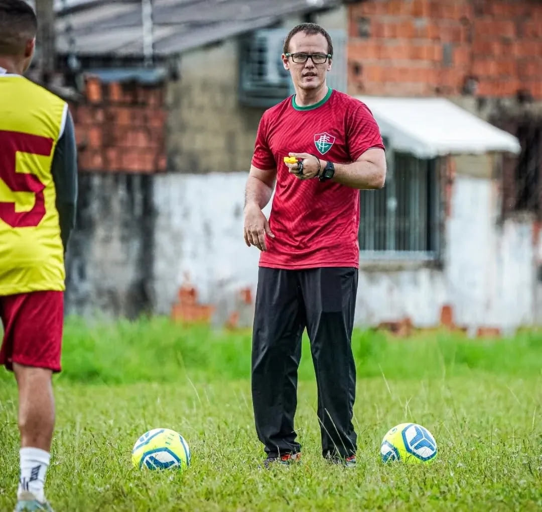 Técnico Ivan Mazzuia Independência Copa Norte