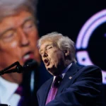 Navio no Estreito de Ormuz, rota marítima estratégica entre Irã e Península Arábica