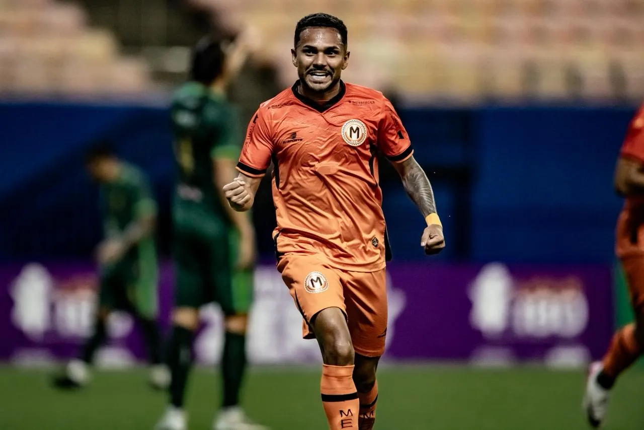 Pablo Pardal, Manauara Futebol Clube, Série D, jogo Manauara x Nacional-AM, atacante em campo