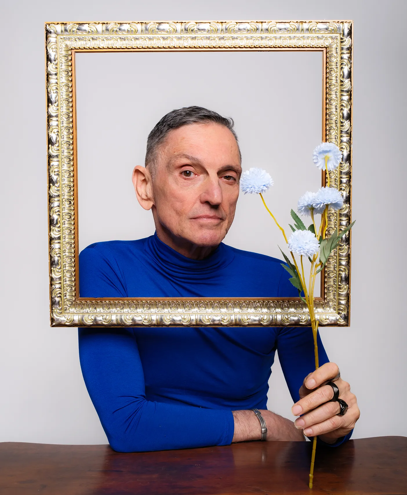 Paulo Miklos cantando ao vivo, álbum Coisas da Vida