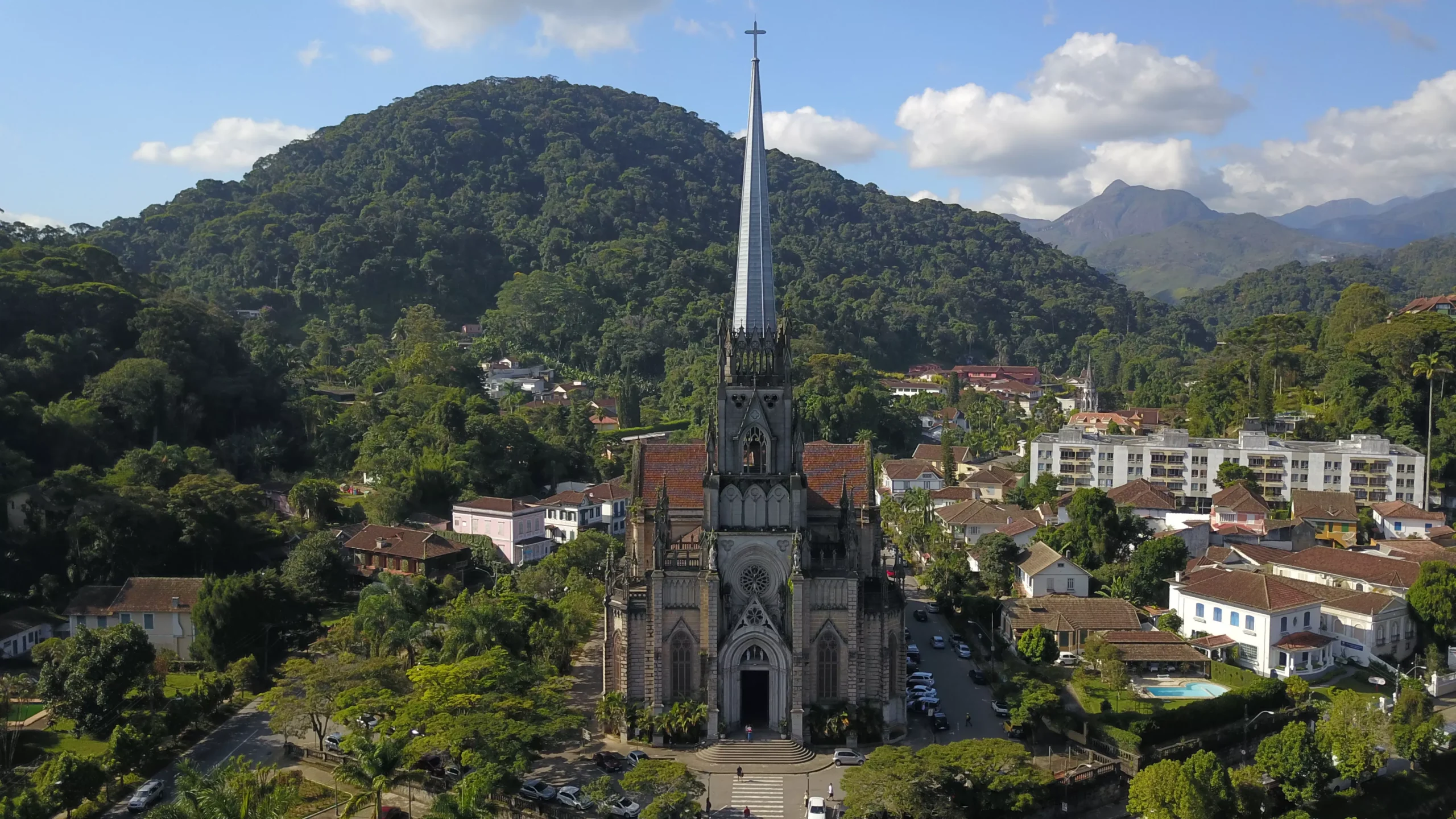 Petrópolis área tombada, Mata Atlântica, patrimônio histórico