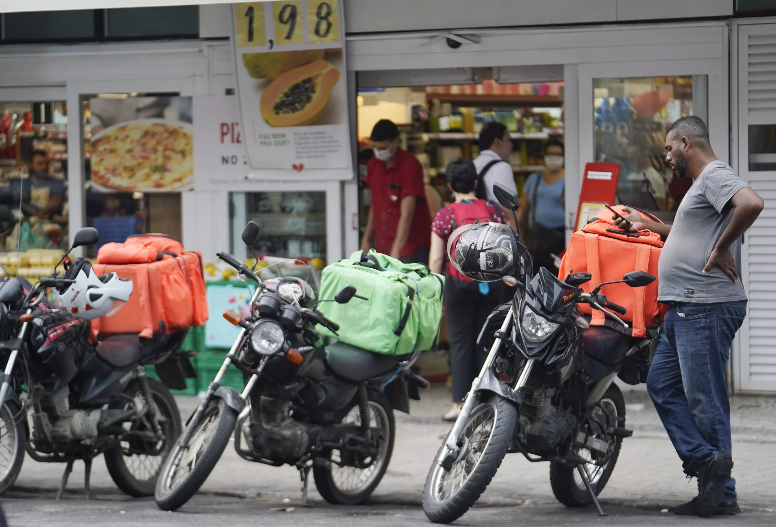 Boulos, Lula e Marinho em reunião sobre regulamentação de apps