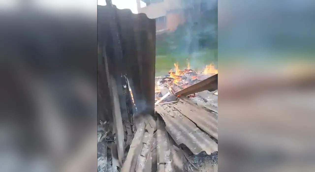 Altar religioso queimado em propriedade rural de Araçariguama sob investigação policial