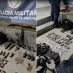 Revólver calibre 38 e drogas como cocaína, crack e maconha apreendidos pela PM em Unamar, Cabo Frio.