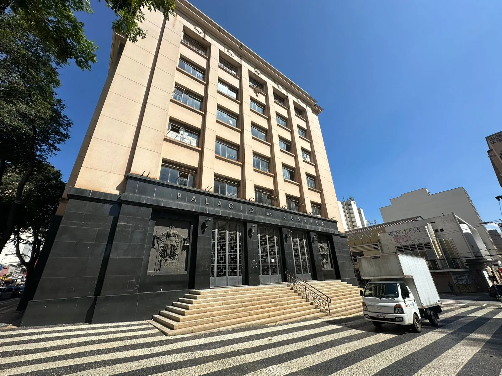 Palácio da Justiça Campinas reforma, fachada prédio histórico, obras centro da cidade