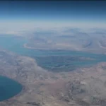 Petroleiros do Irã no Estreito de Ormuz, bloqueio dos EUA, exportação de petróleo iraniano