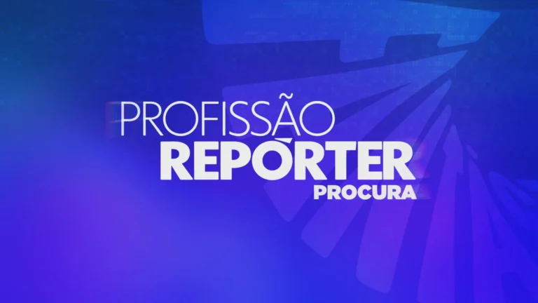 Estudantes de jornalismo gravando reportagens para o Profissão Repórter Procura com Caco Barcellos