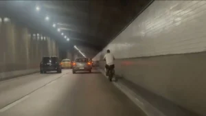 Quase 20 dias após decreto, bicicletas elétricas e ciclomotores são flagrados em locais proibidos