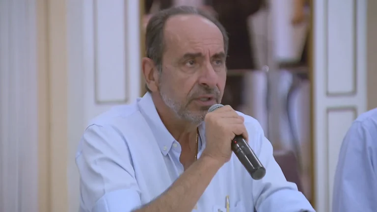 Foto de grupo de pré-candidatos ao governo de Minas Gerais em 2026