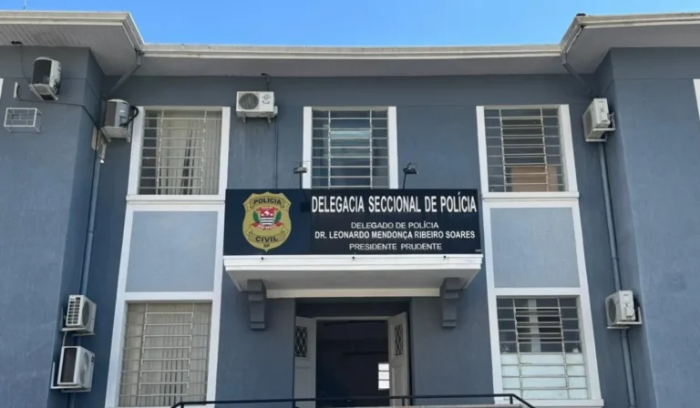 Policial e vítima após importunação sexual em Presidente Prudente