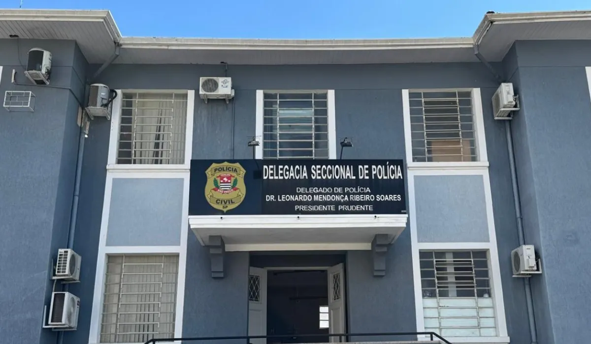 Policial e vítima após importunação sexual em Presidente Prudente