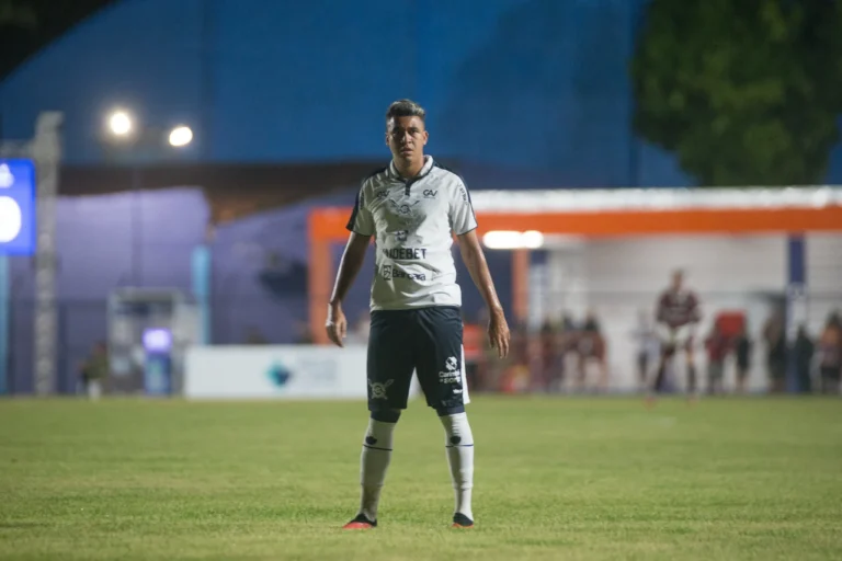 Cantillo deixa Remo após 14 jogos em nove meses