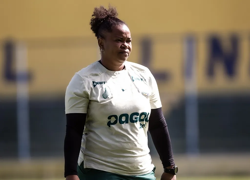 Treinadora Renata Costa do Atlético-PI, foco ofensivo