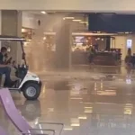 Água jorrando do teto no embarque internacional do Galeão